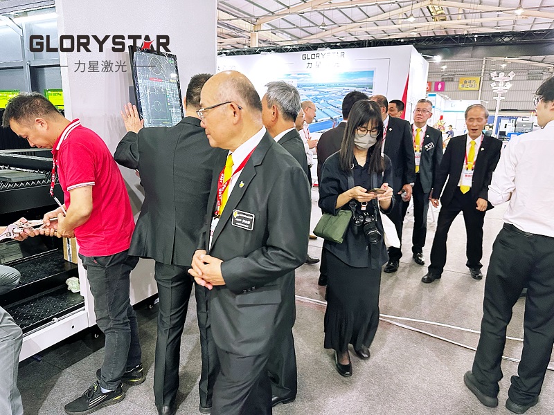 力星激光全國巡展〔臺灣站〕如火如荼！40000瓦超高功率獨領(lǐng)風(fēng)騷！